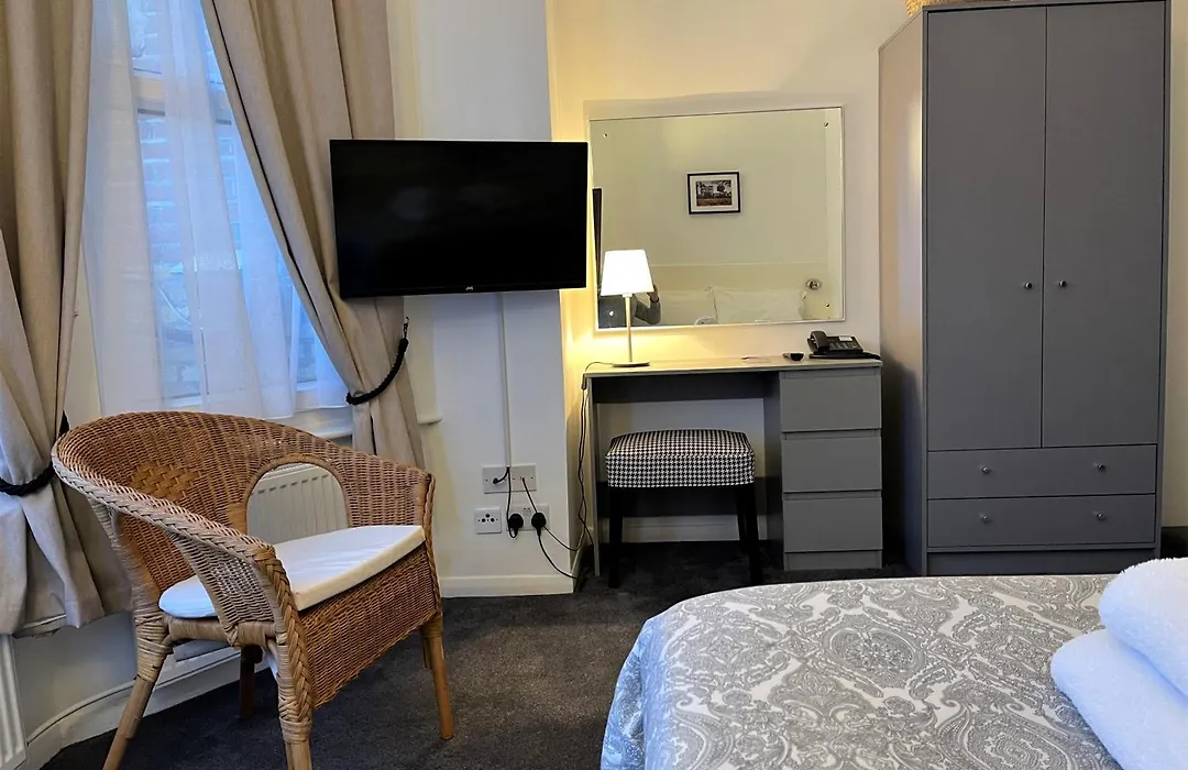 The Gateway Hotel-1